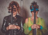 zwei Musikerinnen