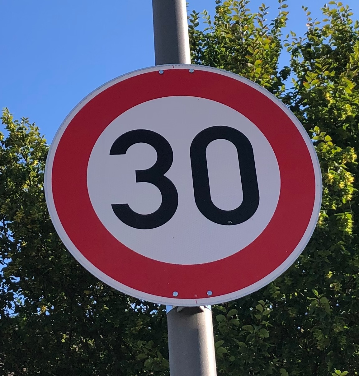 Tempo 30 Schild