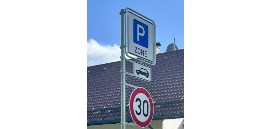 Parkraum Schild