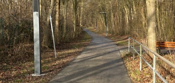 Solarleuchte am Radweg