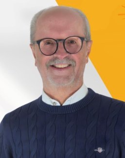 Mann mit Brille